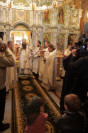 Архиепископ Георгий во время богослужения в Успенской церкви. Фото 2009 года_новый размер