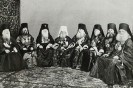 Группа архиереев. Второй слева — архиепископ Харьковский и Ахтырский Нектарий. Фото 1873 г. 