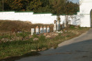 Монастырская ограда с западной стороны. Фото В. Алексеева. 2005 г.